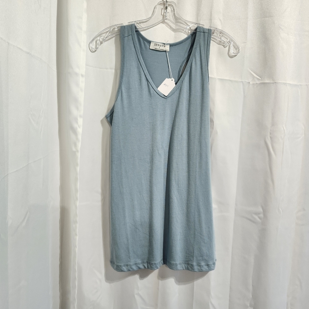 Zenana Outfitters Blue Sleeveless Women's Top